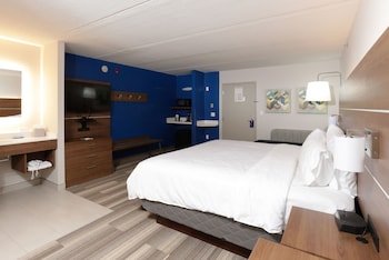 Holiday Inn Express And Suites Tempe