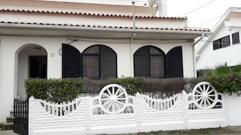 Backpackers Hostel Fonte Da Telha