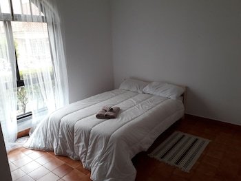 Backpackers Hostel Fonte Da Telha