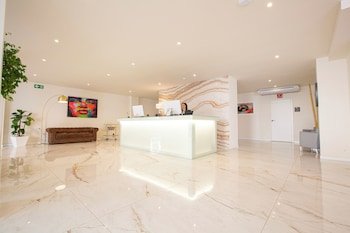 Fleming Hotel