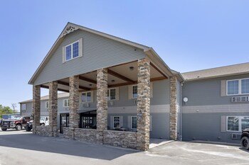 River Stone Inn