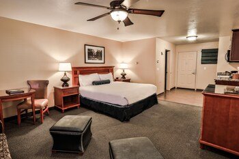 Springs Resort And Spa