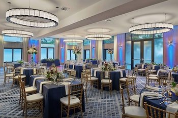 Hotel Republic