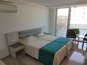 Melini Hotel Suites