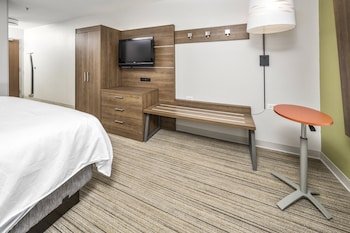 Holiday Inn Express Indianapolis South