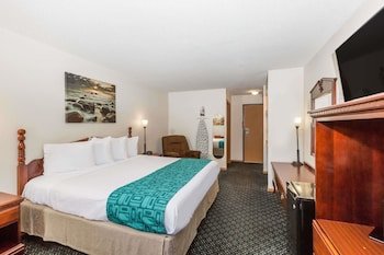Howard Johnson by Wyndham Wichita Airport