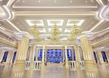 Grand Bravo Hotel