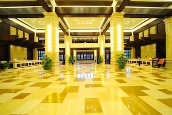 Shengyi Holiday Villa Hotel & Suites Sanya