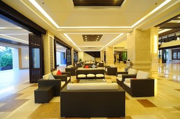 Shengyi Holiday Villa Hotel & Suites Sanya