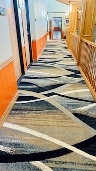 Regency Inn & Suites