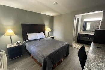 Masters Inn - Marietta