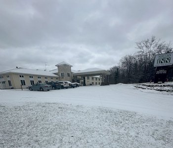 Hometown Inn
