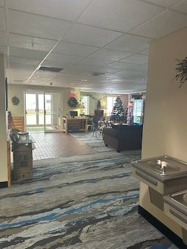 Hometown Inn