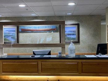 Hometown Inn