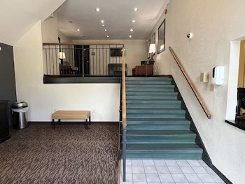 Homestay Suites