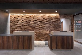 Courtyard By Marriott Jackson Madison