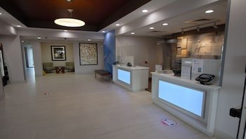 Holiday Inn Express Hotel & Suites Somerset Central