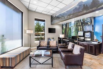 Best Western Plus Yosemite Way Station Motel