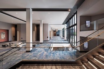 Loews Arlington Hotel