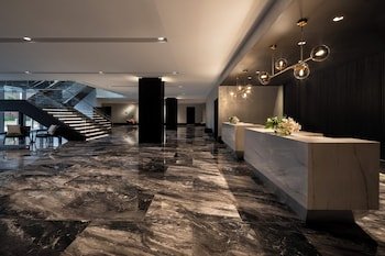 Loews Arlington Hotel