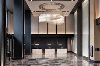 Loews Arlington Hotel