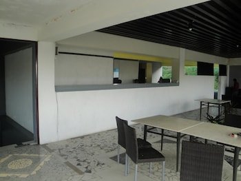 Pagi Hotel