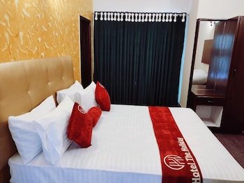 Hotel The Holiday