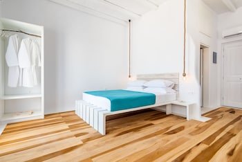 Milesian Suites