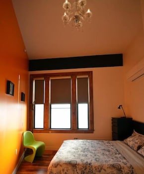 Q4 Hotel