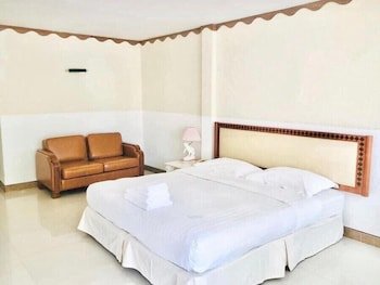 Dad D Resort by Lopburi Inn Resort