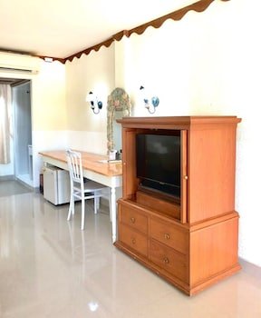 Dad D Resort by Lopburi Inn Resort