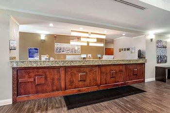 Sleep Inn & Suites