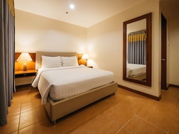 The Well Hotel