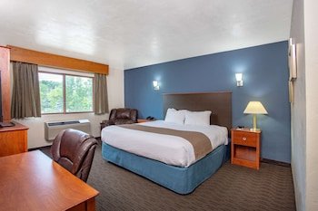 AmericInn by Wyndham Green Bay West