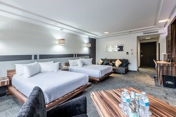 Suites Inn Hotel La Muralla