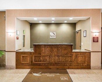 Rodeway Inn & Suites