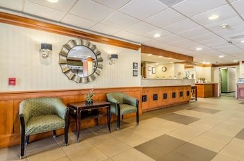 Quality Inn Hotel Lumberton