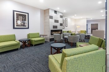 Holiday Inn Express & Suites Trinidad