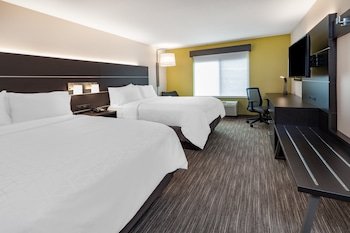 Holiday Inn Express & Suites Trinidad