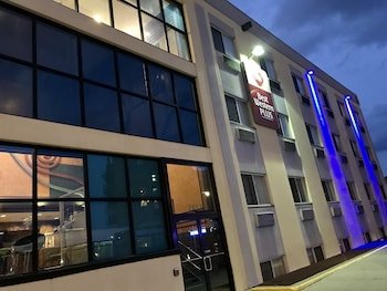 Best Western Plus Brooklyn Bay Hotel
