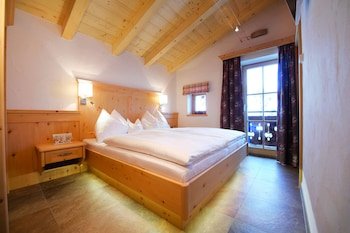 Wallegg-Lodge
