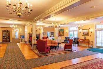 Eastern Slope Inn Resort