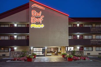 Red Roof Plus+ Nashville Fairgrounds