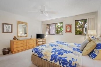 Keauhou Gardens at Kona Coast Resort by RedAwning