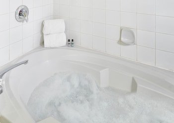 Executive Suites Hotel and Conference Center - Burnaby