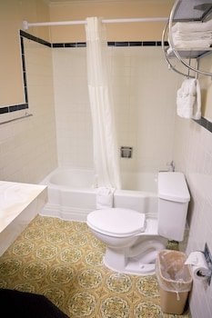 South Wind Inn