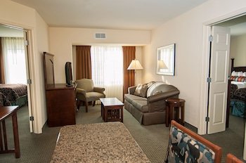 Staybridge Suites Wichita