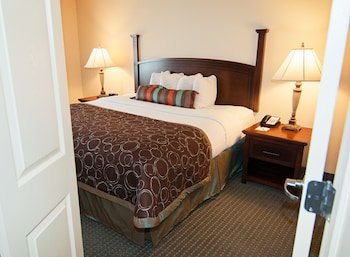 Staybridge Suites Wichita