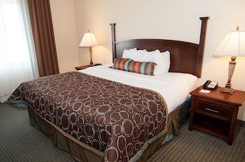 Staybridge Suites Wichita
