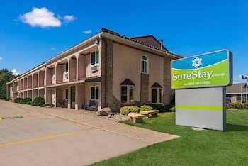 SureStay Hotel by Best Western Spicer